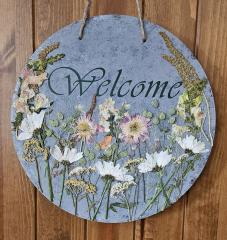 Welcome sign, Pastel Garden