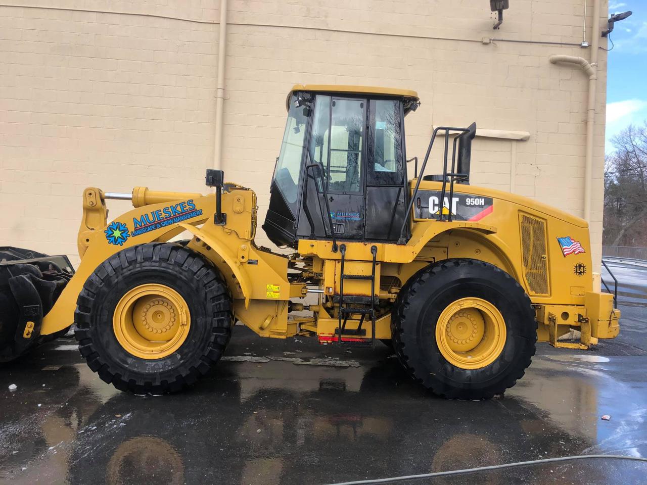Heavy Equipment Washing
