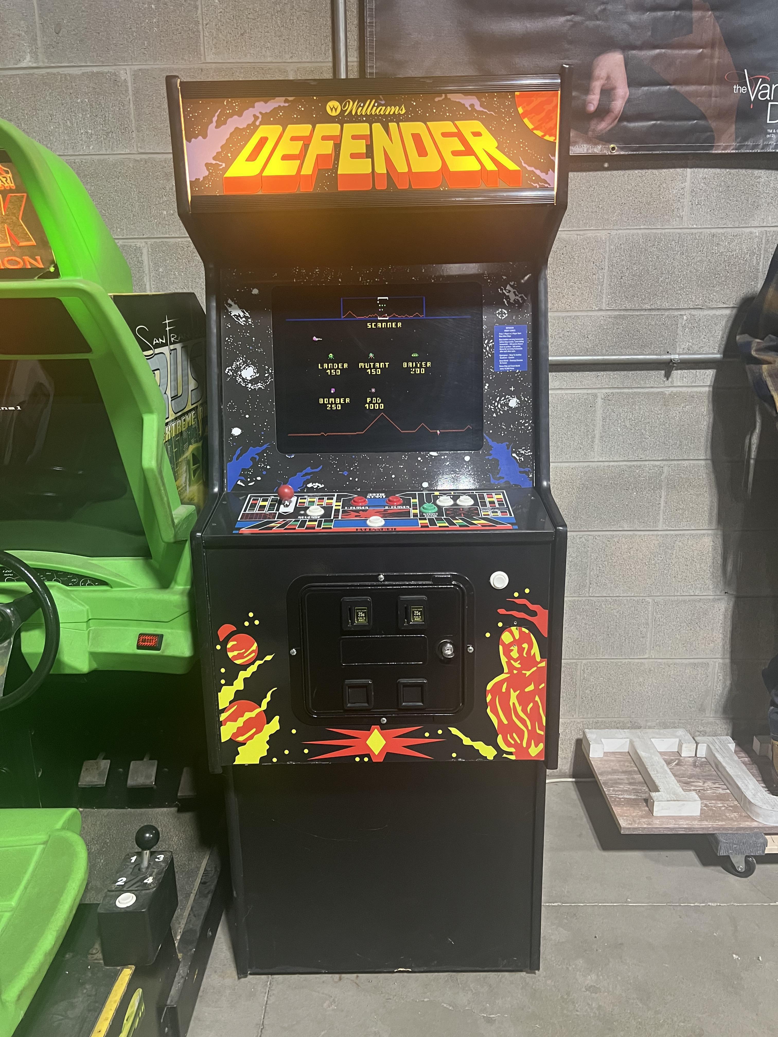 Williams Defender Arcade Game