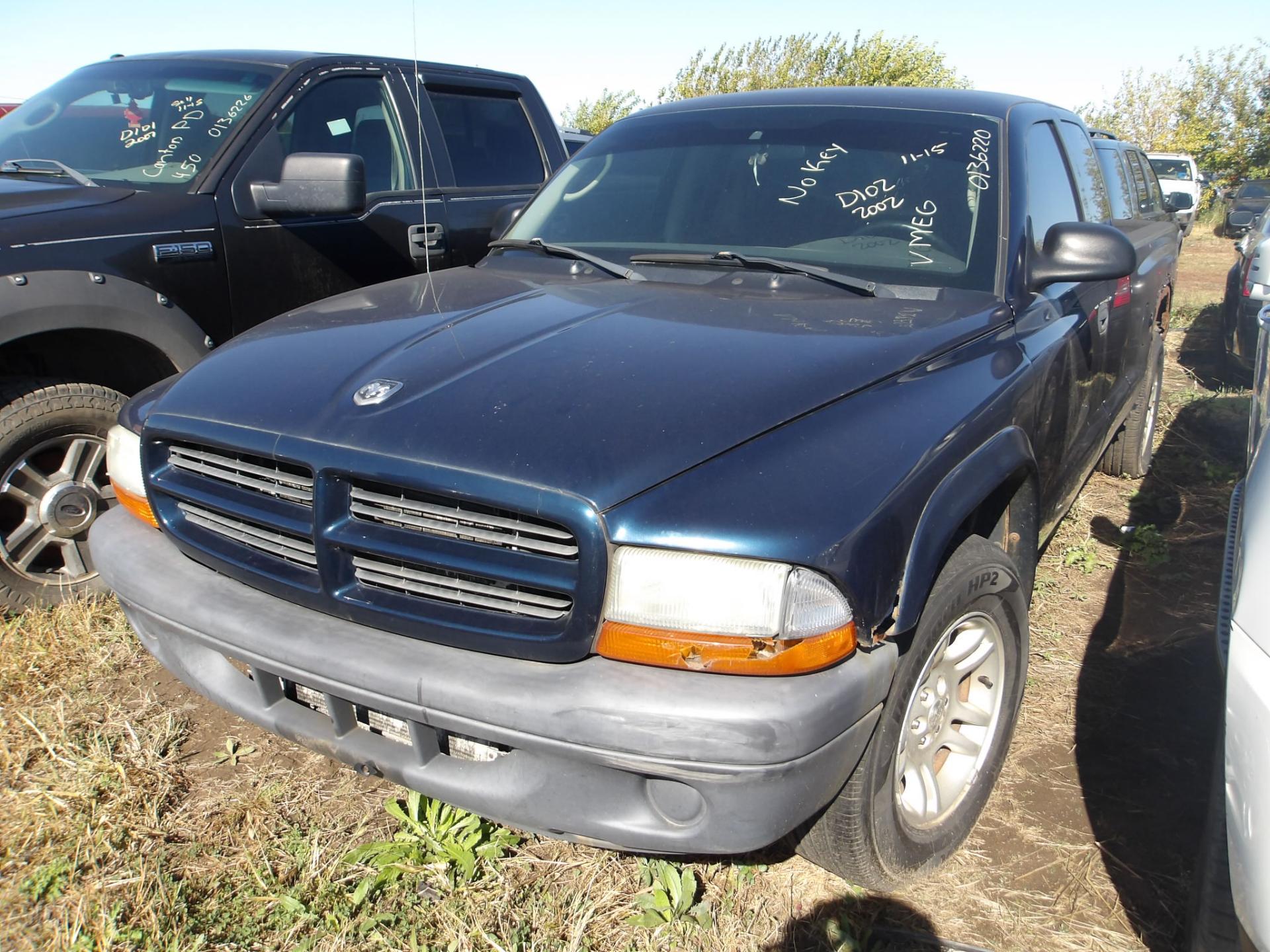 D102 2003 DODGE DAKOTA