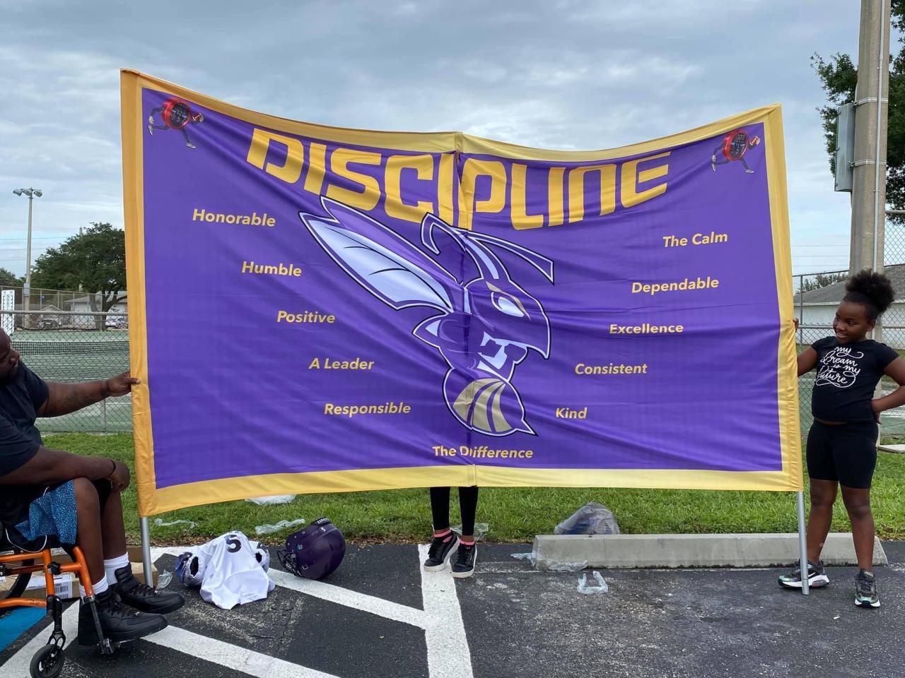 Breakaway Banners 12x8 ft