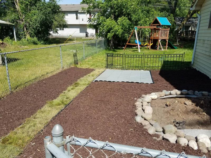 There are several things that we look for when we are planning to Install Mulch for a customer.