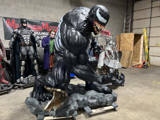 Marvel Beast Kingdom Venom