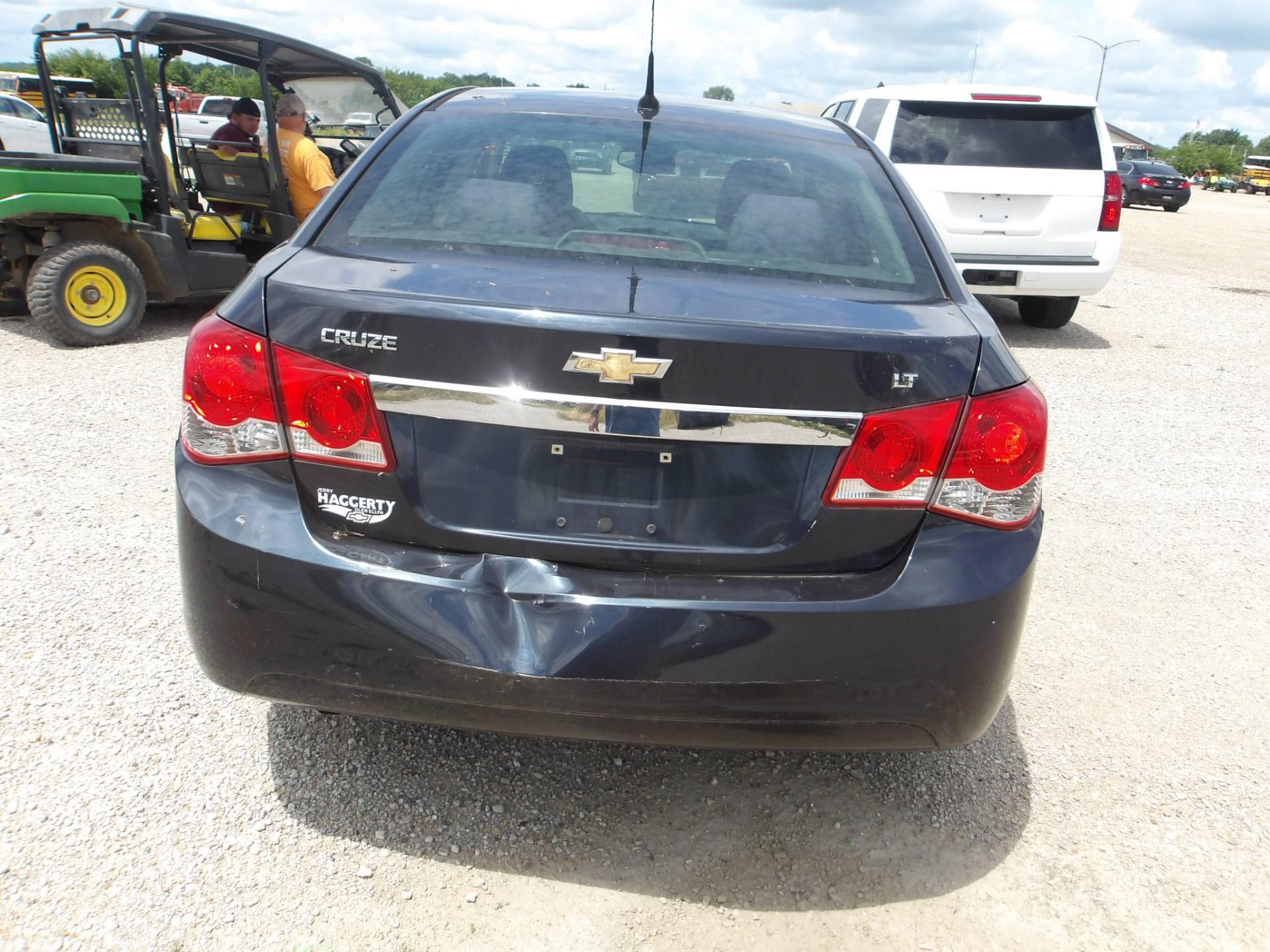 D6 - 2014 Chevrolet Cruze 1LT