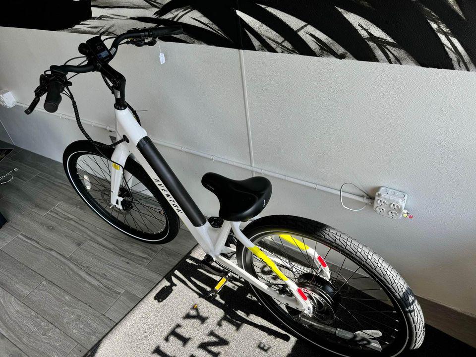 Aventon Pace 500.3 Stepthrough E-Bike