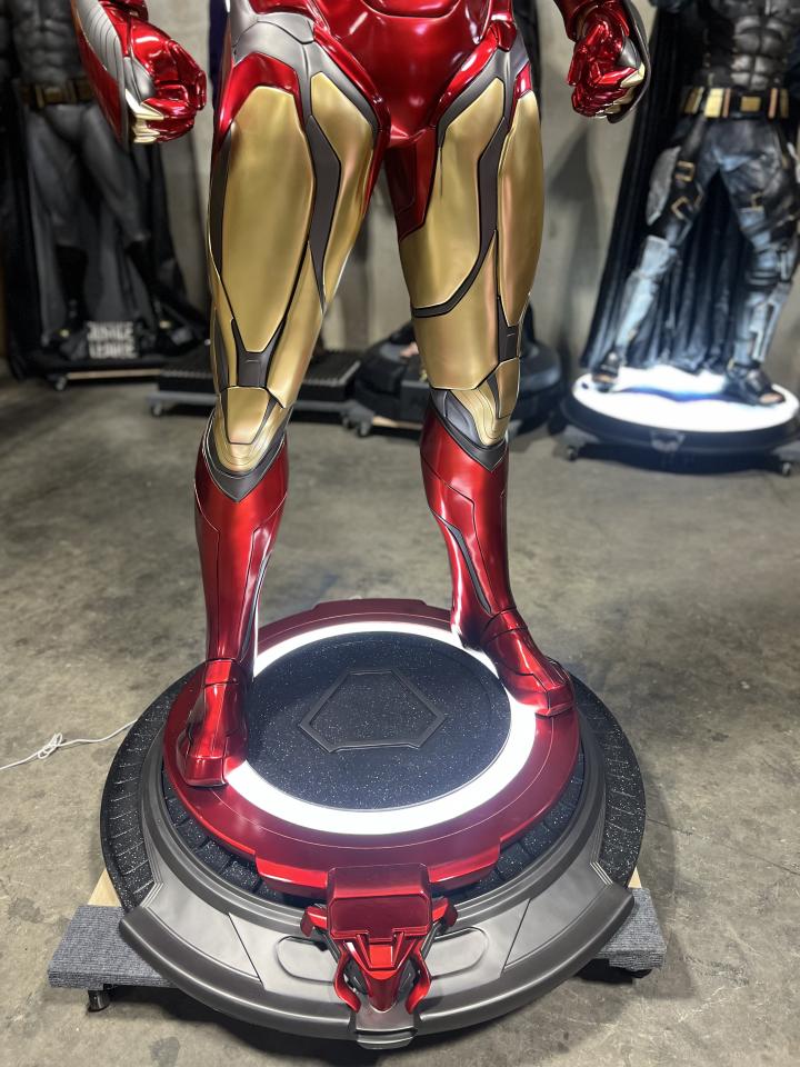 Avengers End Game Tony Stark with Interchangeable Heads