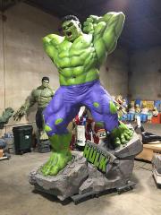 Life Size PROTOTYPE Incredible Hulk 1 of 4