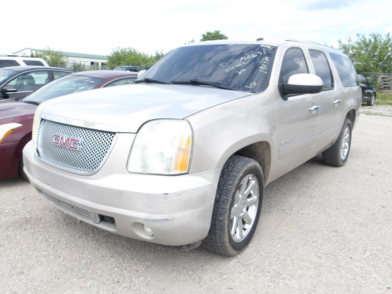 D15 - 2010 GMC Yukon XL Denali