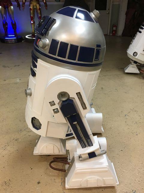 Life Size Star Wars Remote Controlled R2D2