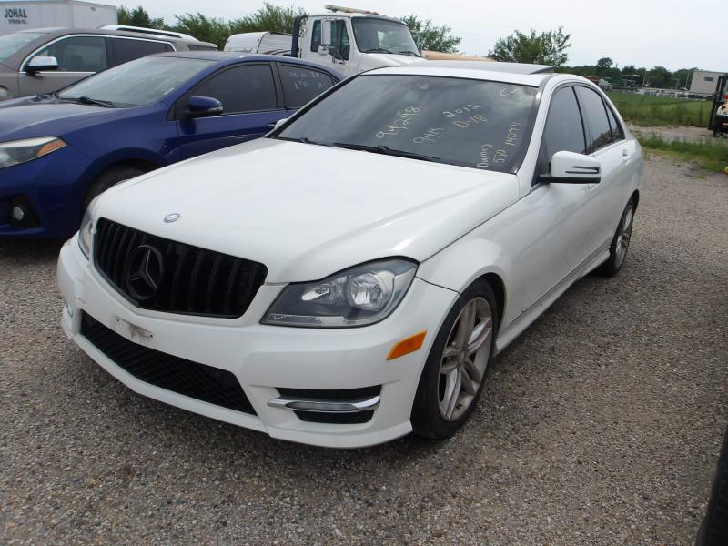 D18 - 2012 Mercedes-Benz