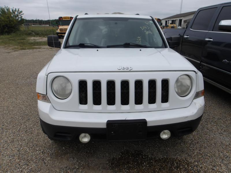 D43 - 2011 Jeep Patriot Sport