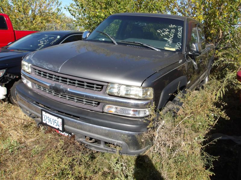 D32 1999 CHEVROLET SILVERADO