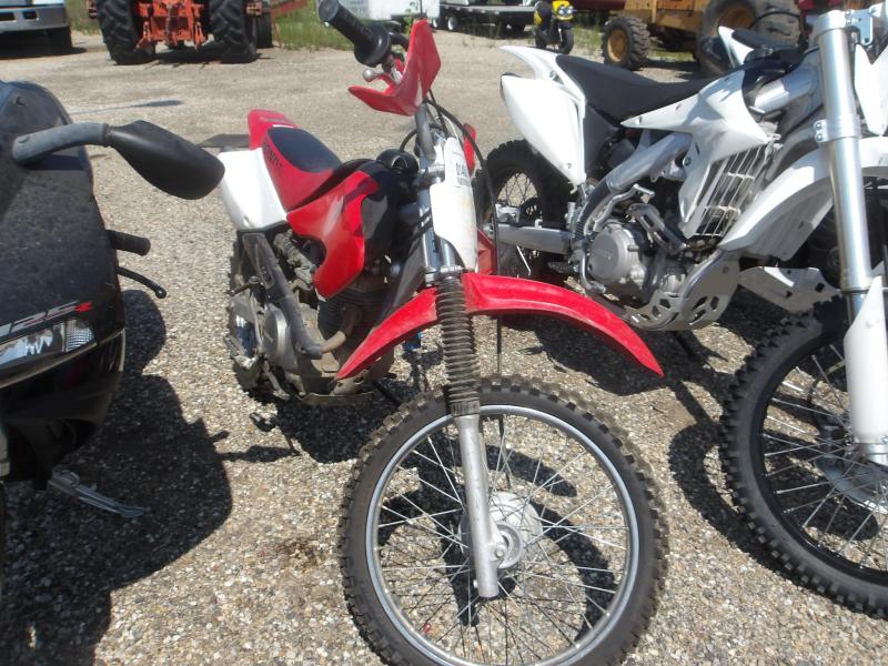 D78 - 2002 Honda XR100R