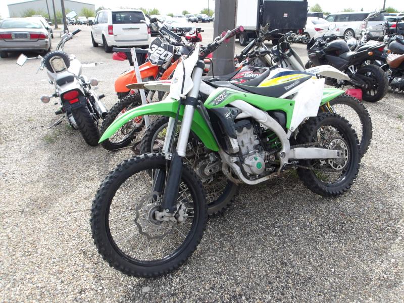 T4 - 2016 Kawasaki KX450F