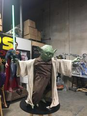 Life Size Star Wars Gentle Giant Yoda