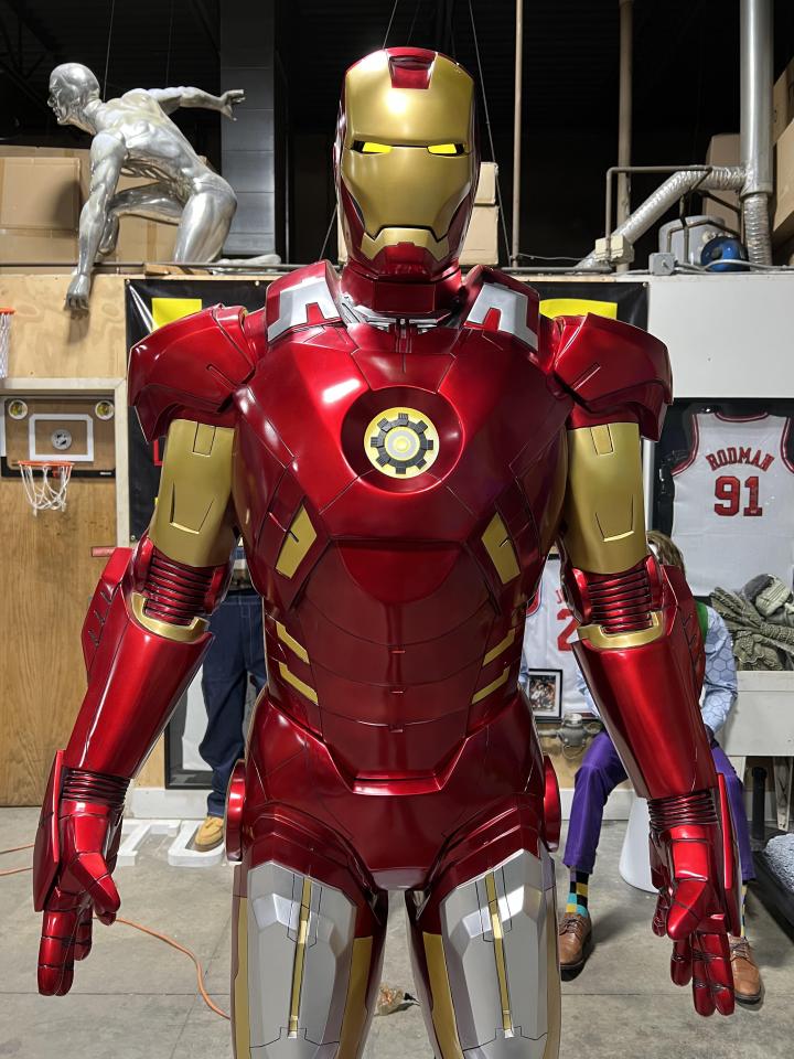 Sideshow Ironman Mark VII with LED Lights