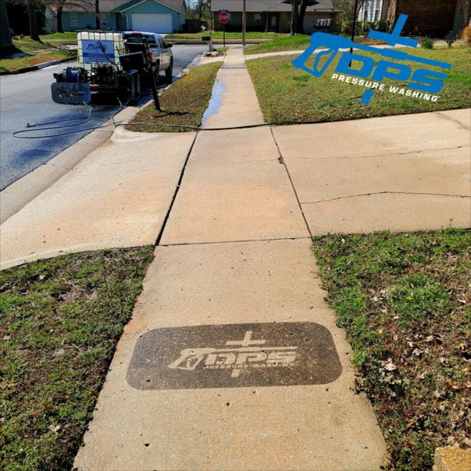 Driveway & Concrete Cleaning