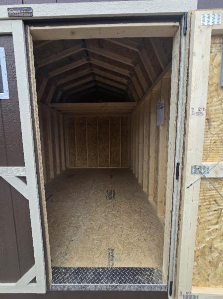 🔥10% OFF - SAVE $389 - 8x12 LOFTED BARN - $3,506 OR $138 DOWN & $138/MO - FREE DELIVERY & BLOCKS (50 miles)