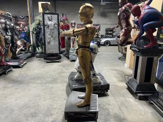 Life Size Star Wars Sideshow Version 2 R2-D2 and C-3P0