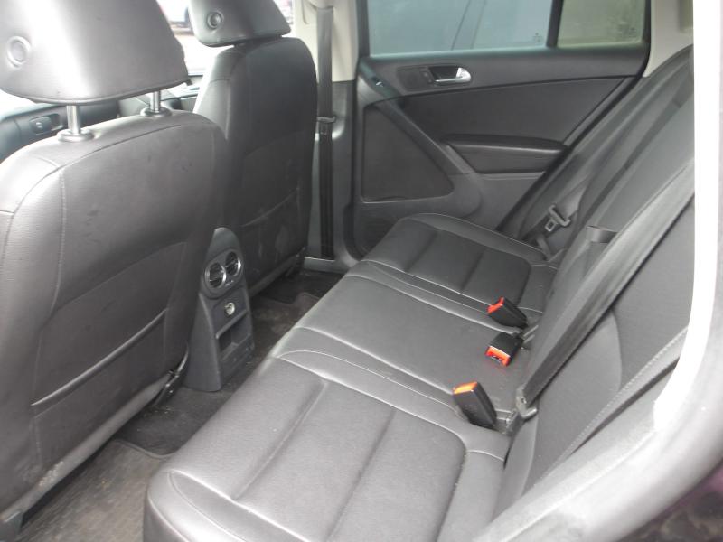 D23 - 2012 Volkswagen Tiguan