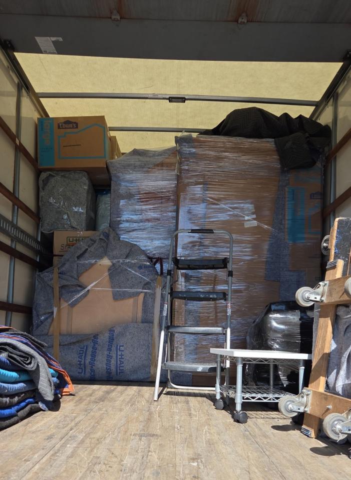 Stress-Free Moving with a Personal Touch