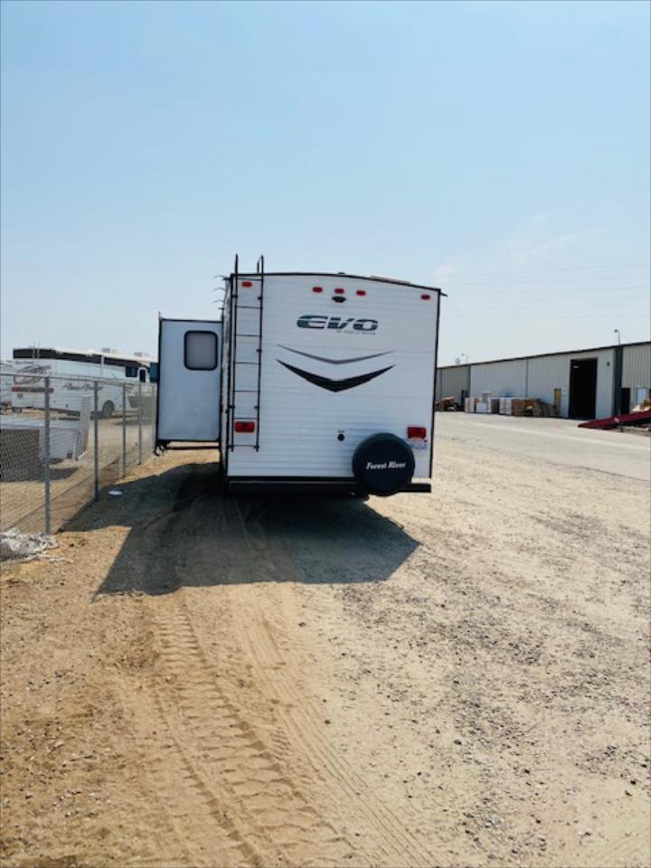 Used 2019 Forest River Travel Trailer RV Evoo Series T-2700 Bunk House