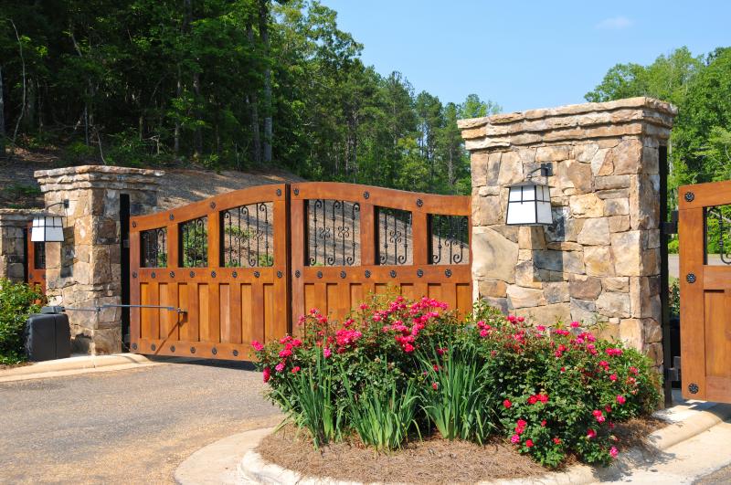 Automated Gate Installation