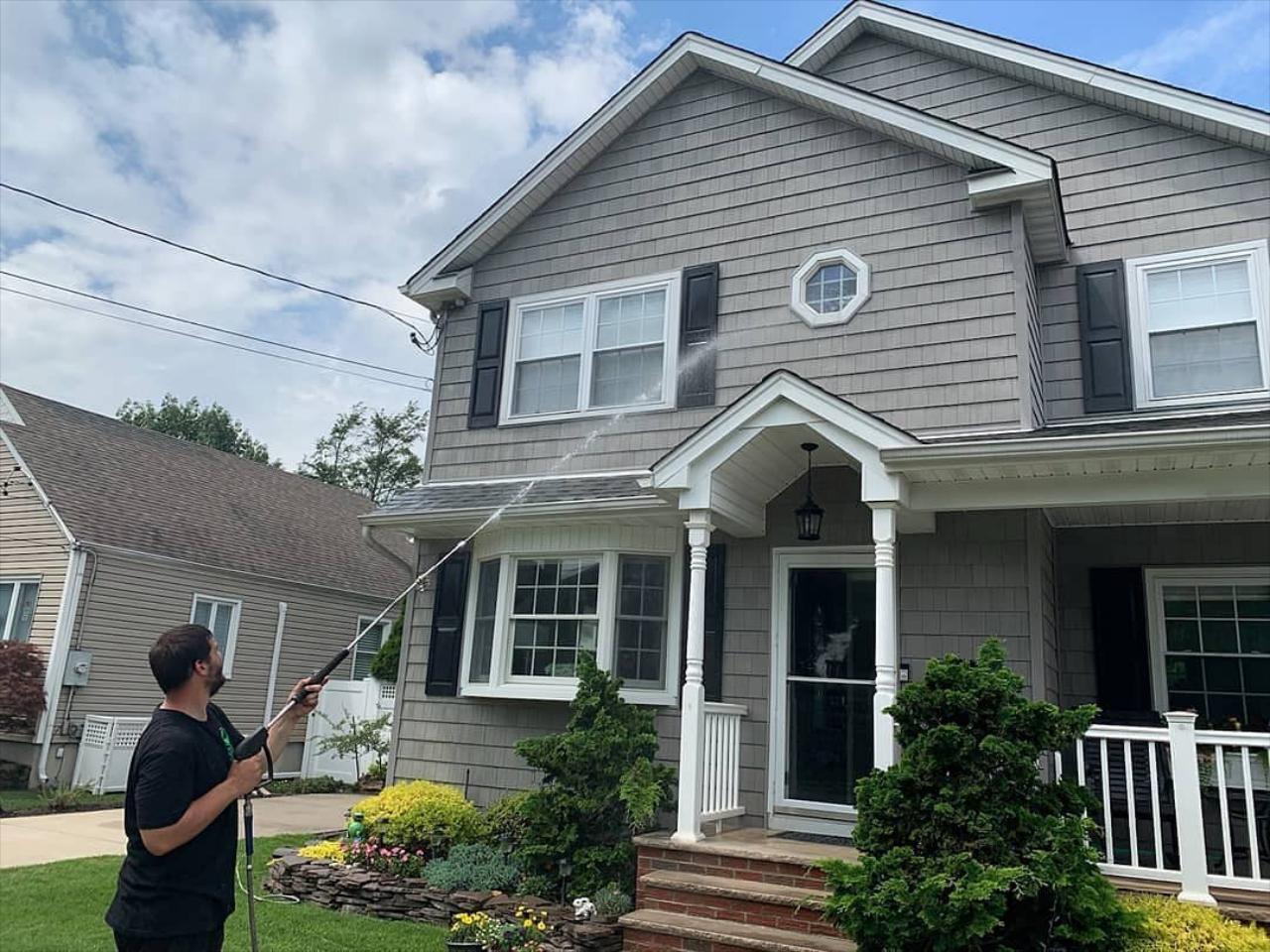 Residential Pressure Washing In Long Island And New York City House Washing Roof Cleaning