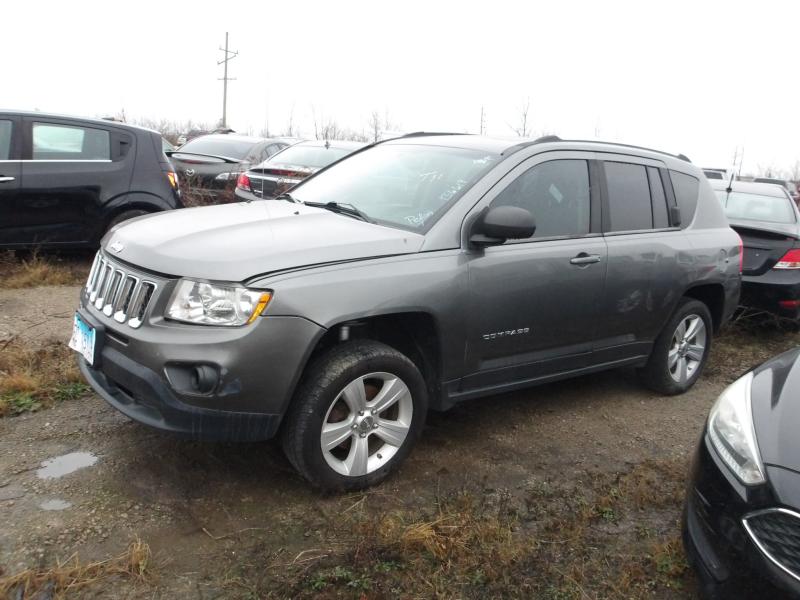 T11- JEEP COMPASS LATITUDE