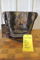 Mossy Oak John Deere Camo Bag - Lot # J1072