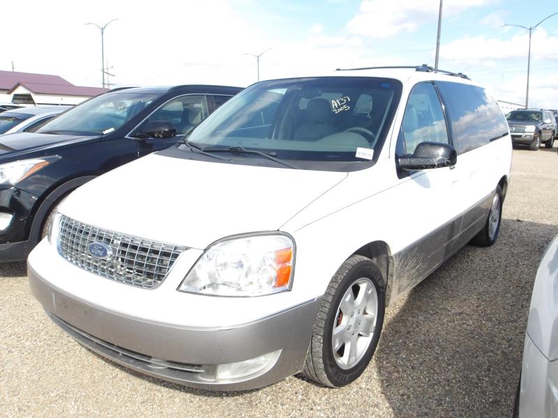 A137 - 2005 Ford Freestar Limited