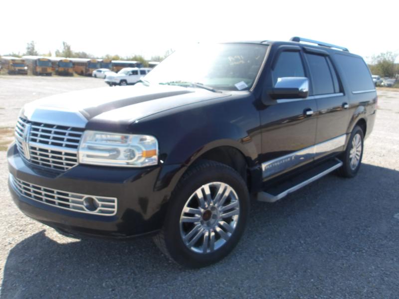 A12 - 2008 Lincoln Navigator L