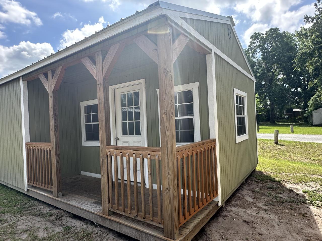PRE-OWNED Graceland 16x40 Corner Porch Cabin