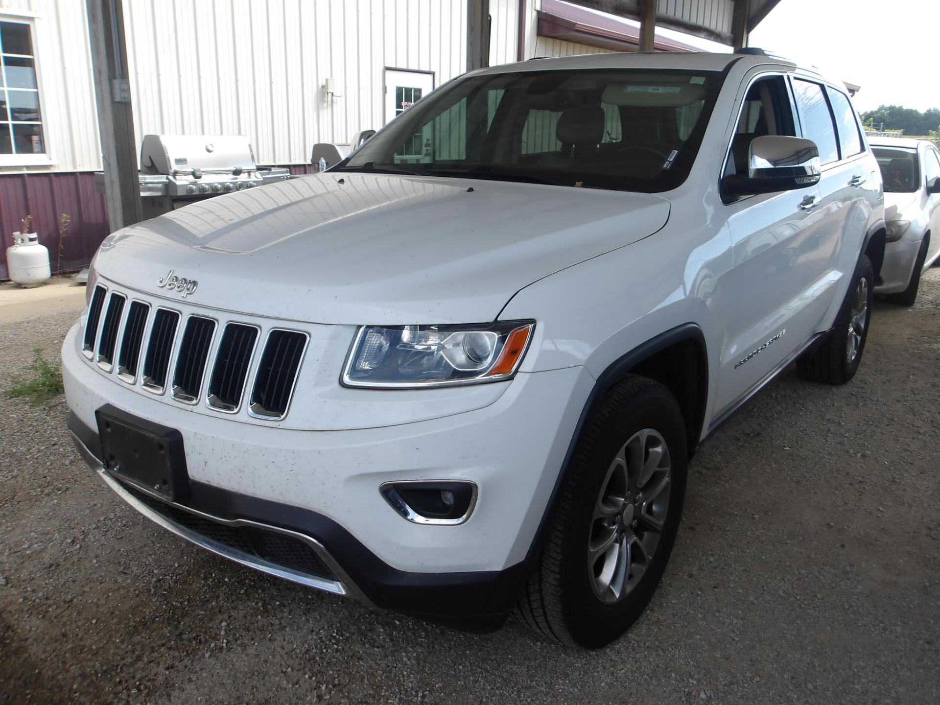 A38 - 2014 Jeep Grand Cherokee