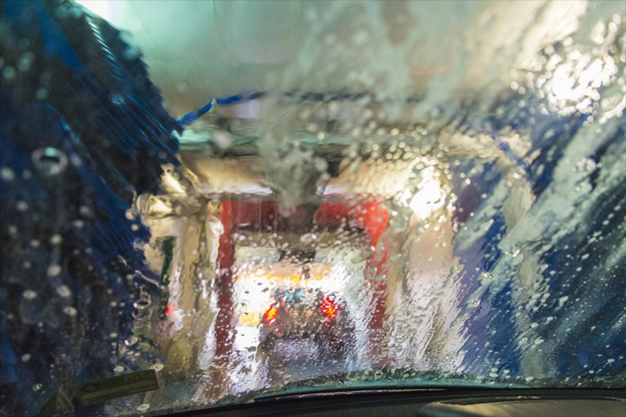 Car Wash & Bay Tunnel Cleaning