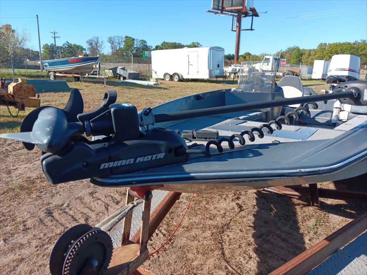 1983 Hydrasport 17' Boat with Trailer - Item # 13