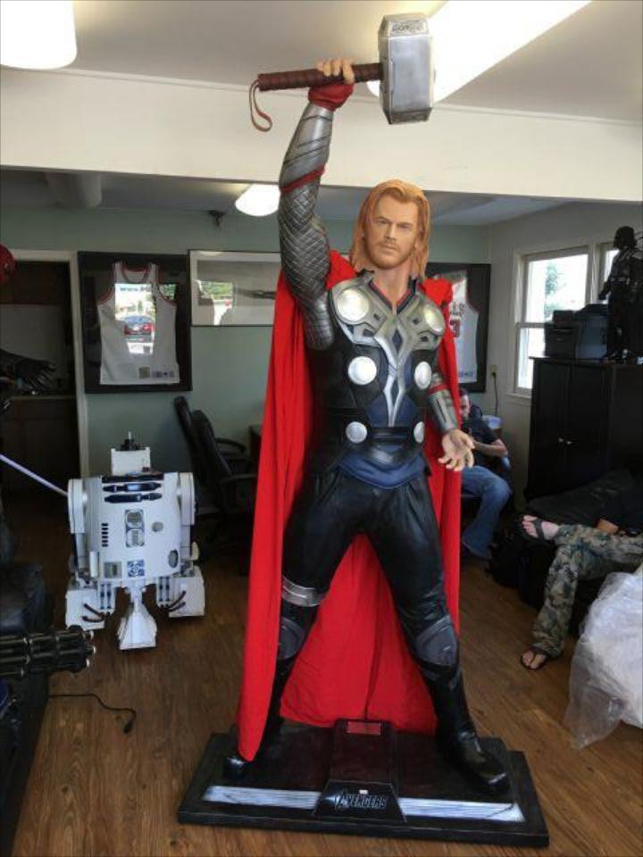 Life Size Marvel Avengers Thor