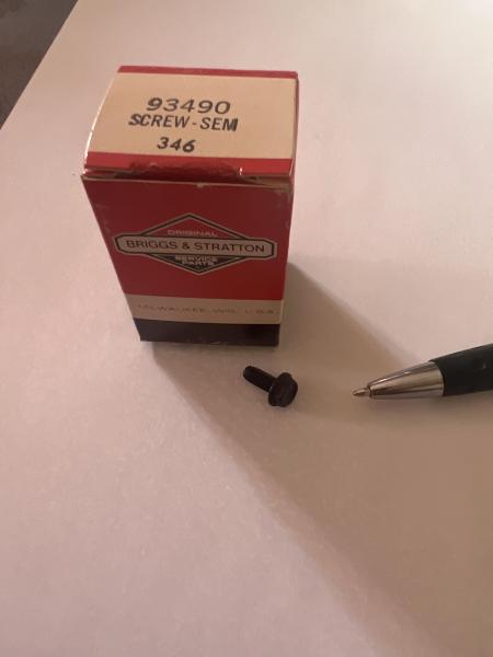 NOS Briggs and Stratton screw sem 93490