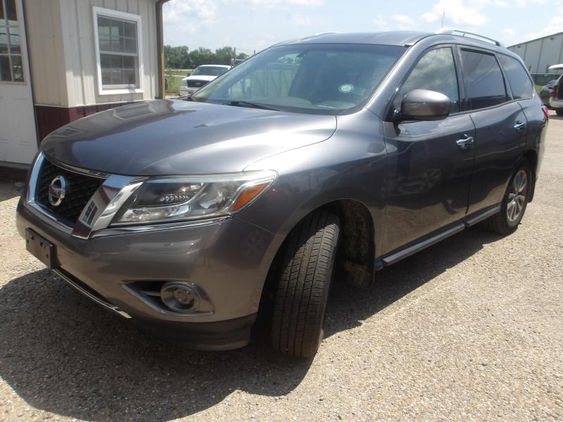 A97 - 2016 Nissan Pathfinder