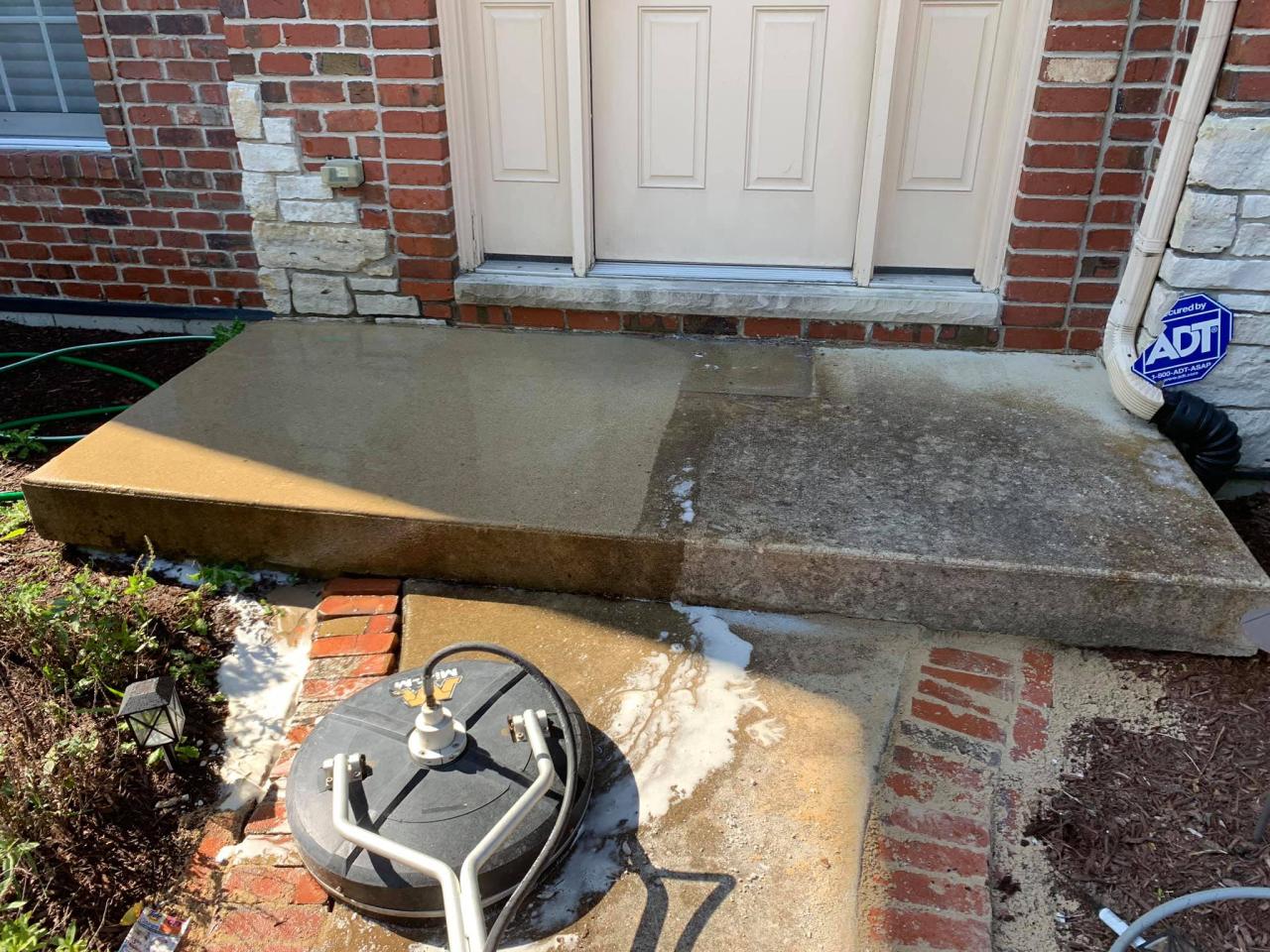 Driveway & Concrete Cleaning