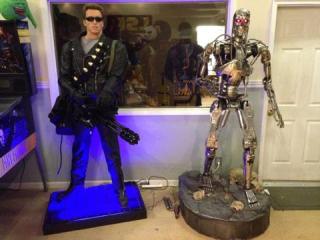 Sideshow Terminator T-800 First Version Endoskeleton