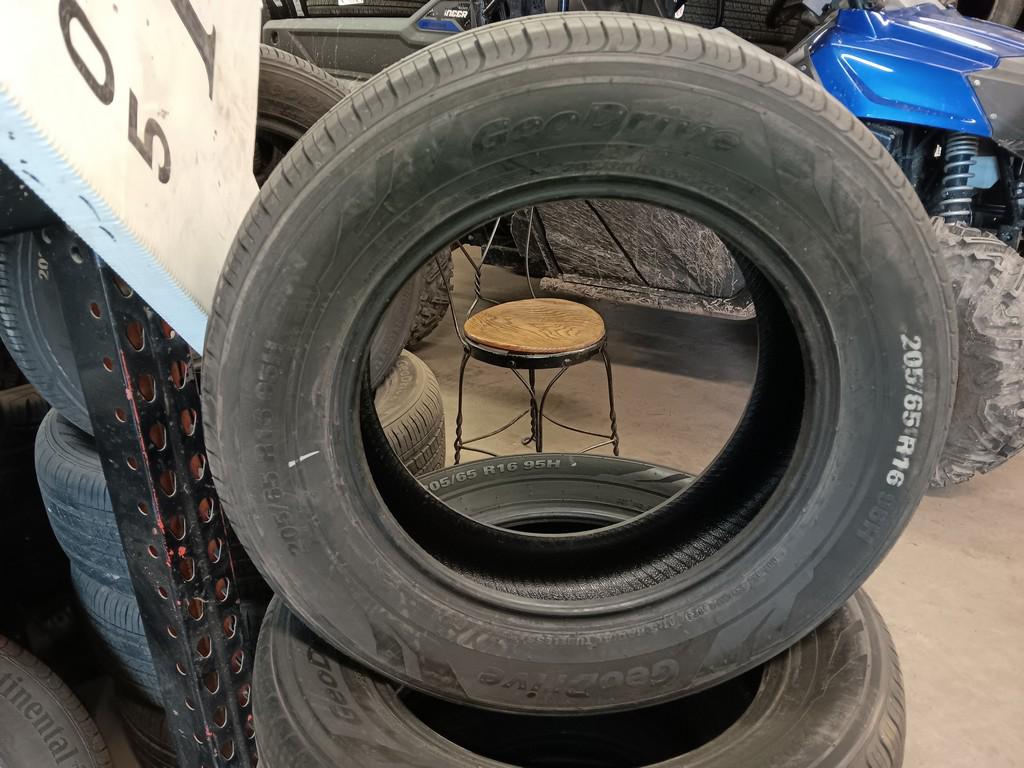 205/65R16 Geodrive Tires Set of 4