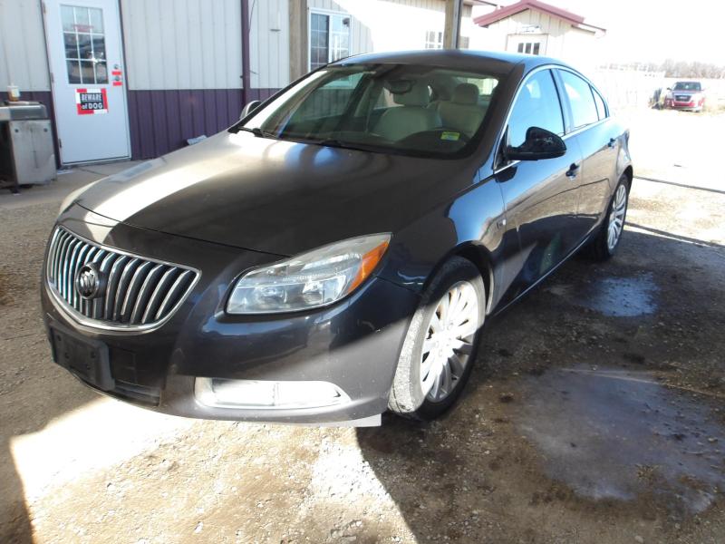 A22 - 2011 Buick Regal CXL -3XL