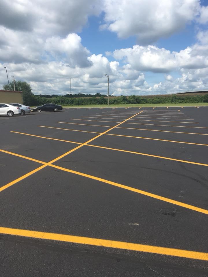PARKING LOT ASPHALT STRIPING SERVICES