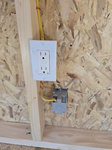 🔥10% OFF - SAVE $617 10X16 LOFTED BARN w/ELECTRICAL $5,553 - $219 DOWN & $219/MO - FREE DELIVERY & BLOCKS (50MI)