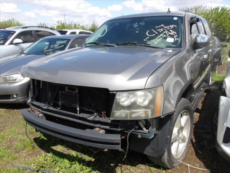 D167 2008 CHEVROLET SUBURBAN K 1500   *** Mechanics Special ***