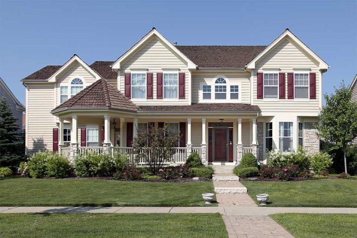 SIDING REPARI AND RE-SIDING SERVICES