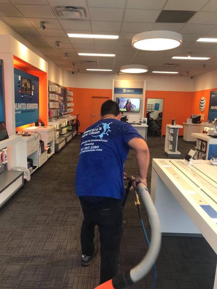 Residential & Commercial Cleaning