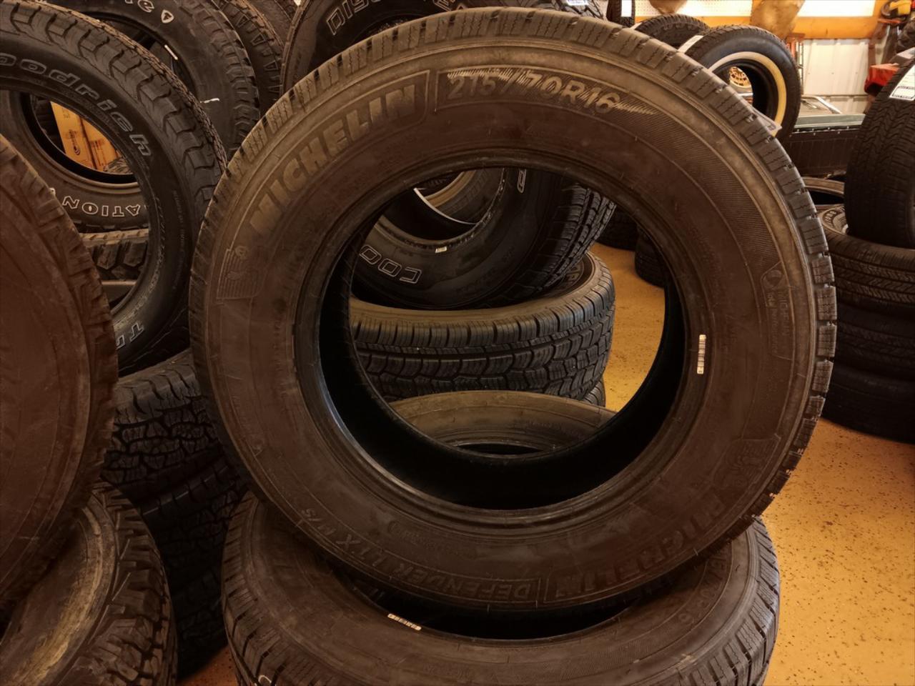 215/70R16 Michelin Defender LTX M/S Tires Set of 4