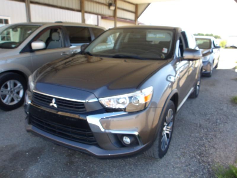 A4 - 2016 Mitsubishi Outlander ES